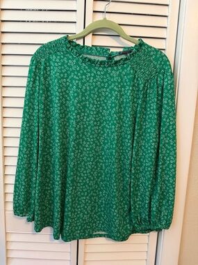 Adrianna Papell Green Floral Smocked Yoke Top
